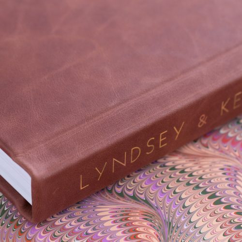 brown_leather_spine_imprinting_gold